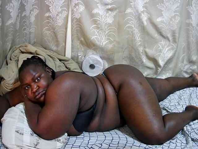 chubby-cherry webcam