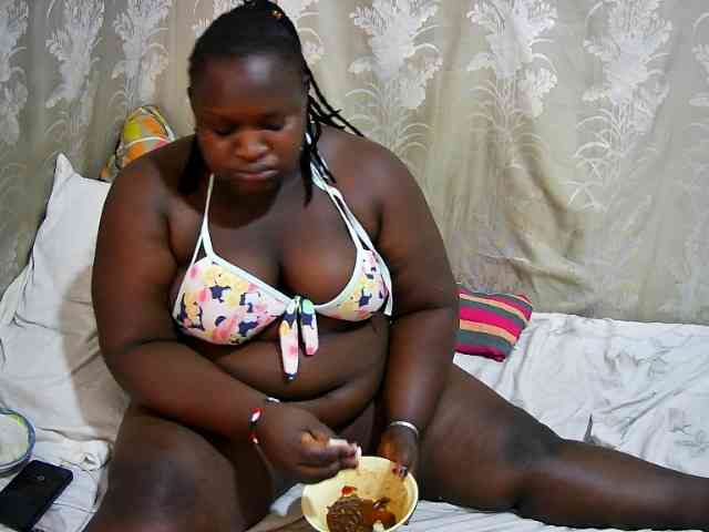 chubby-cherry webcam