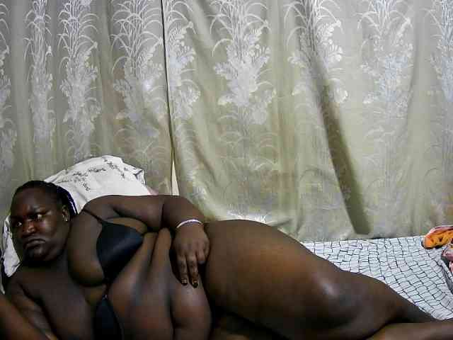 chubby-cherry Live Webcam on BongaCams