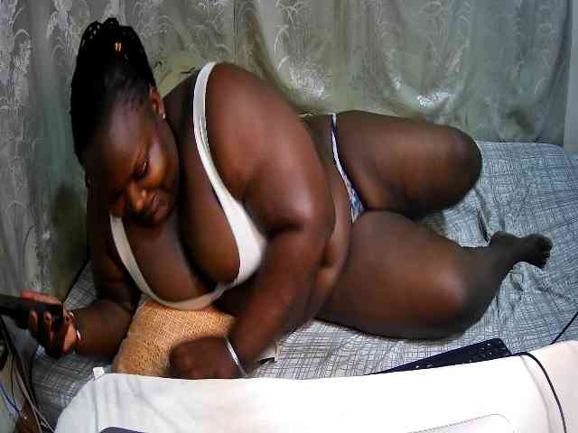 chubby-cherry webcam