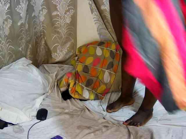 chubby-cherry webcam