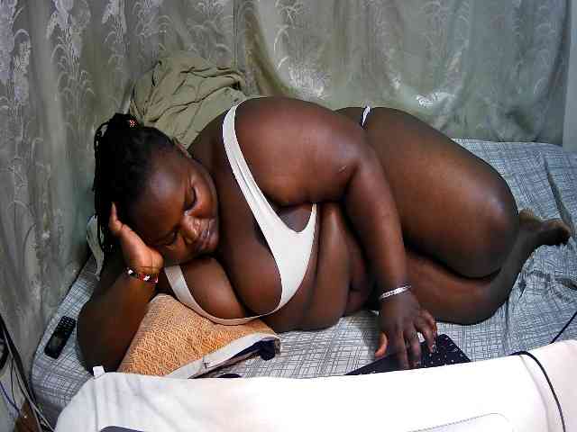 chubby-cherry webcam