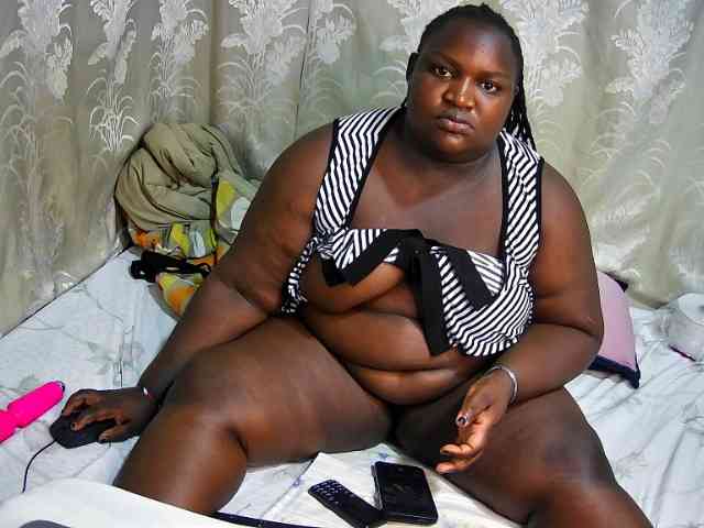 chubby-cherry webcam