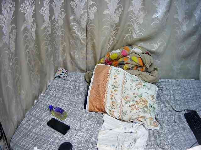 chubby-cherry webcam