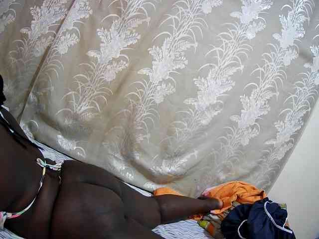 chubby-cherry webcam