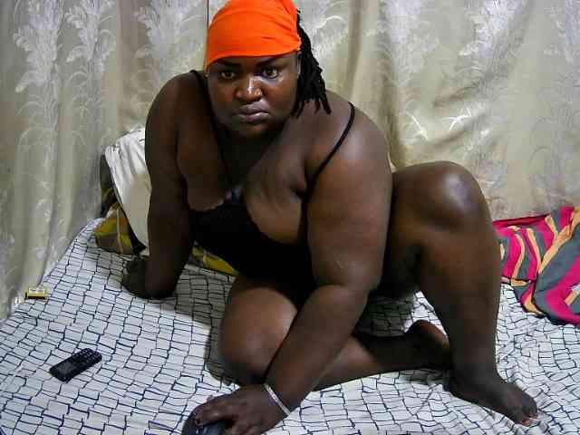 chubby-cherry webcam