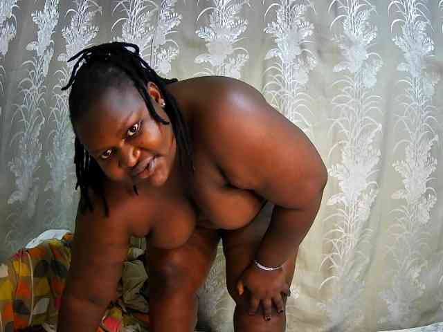 chubby-cherry webcam