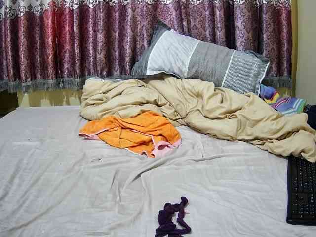 chubby-cherry webcam