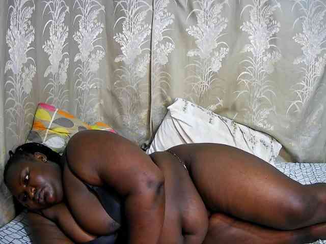 chubby-cherry webcam