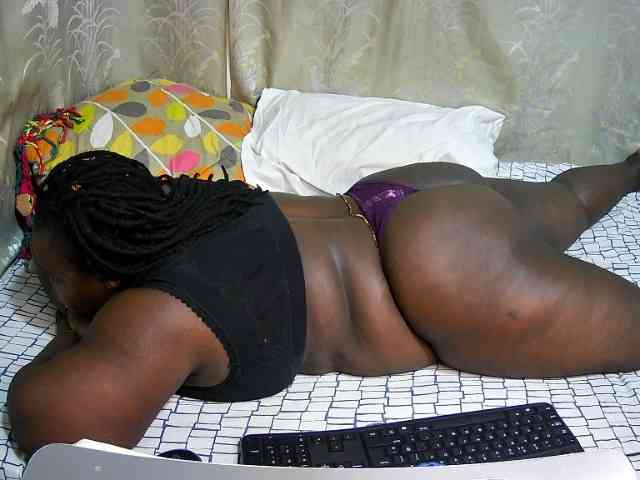 chubby-cherry webcam