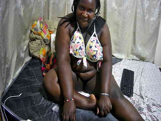 chubby-cherry webcam