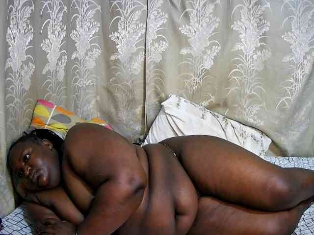 chubby-cherry webcam