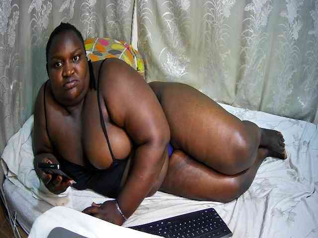 chubby-cherry webcam