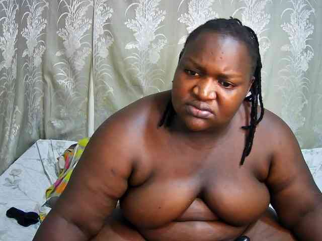 chubby-cherry webcam