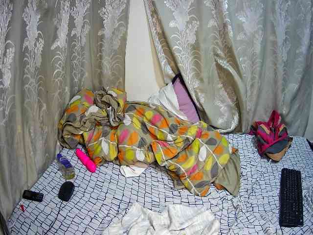 chubby-cherry webcam