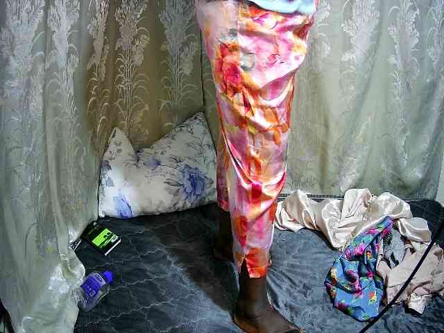 chubby-cherry webcam