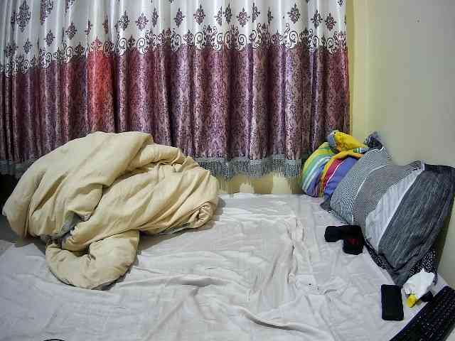 chubby-cherry webcam