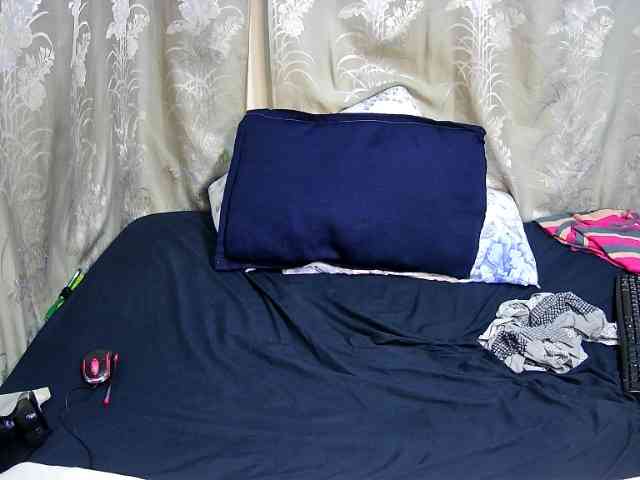 chubby-cherry webcam