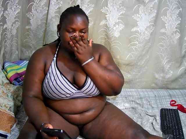 chubby-cherry Live Webcam on BongaCams