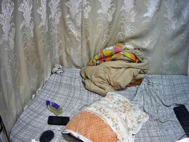 chubby-cherry webcam