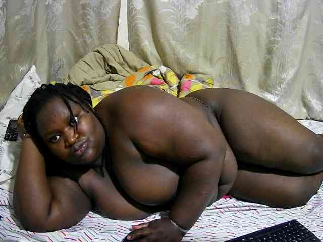 chubby-cherry webcam