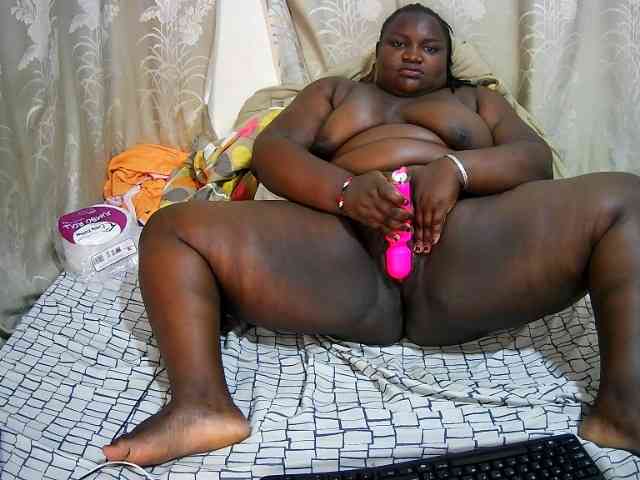 chubby-cherry webcam