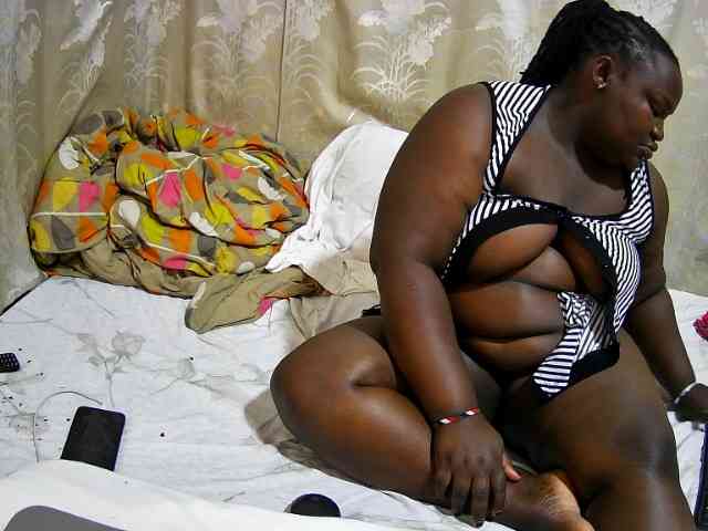 chubby-cherry webcam