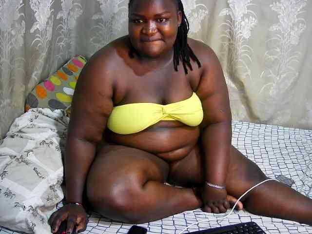 chubby-cherry webcam