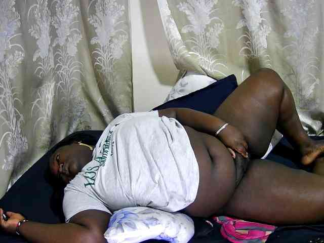 chubby-cherry webcam