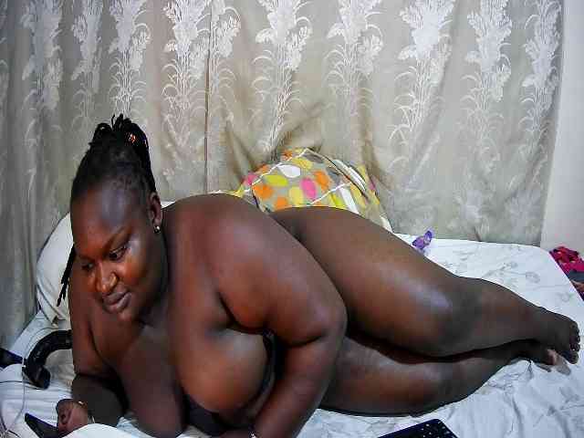 chubby-cherry webcam