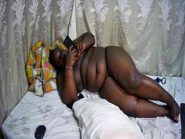 chubby-cherry webcam