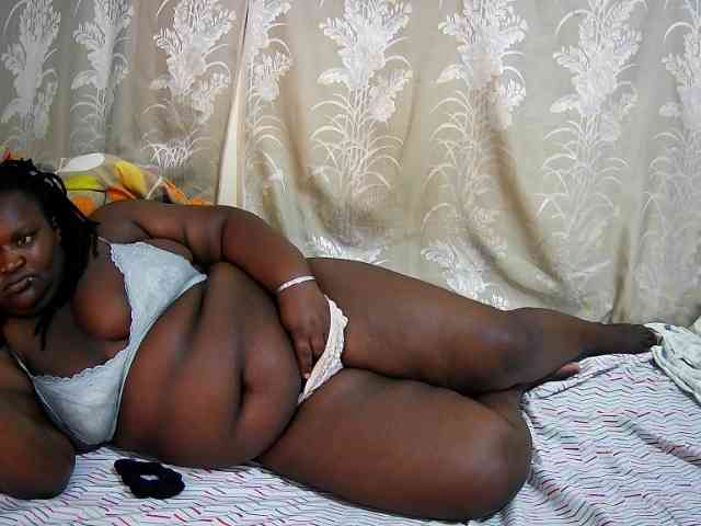 chubby-cherry webcam