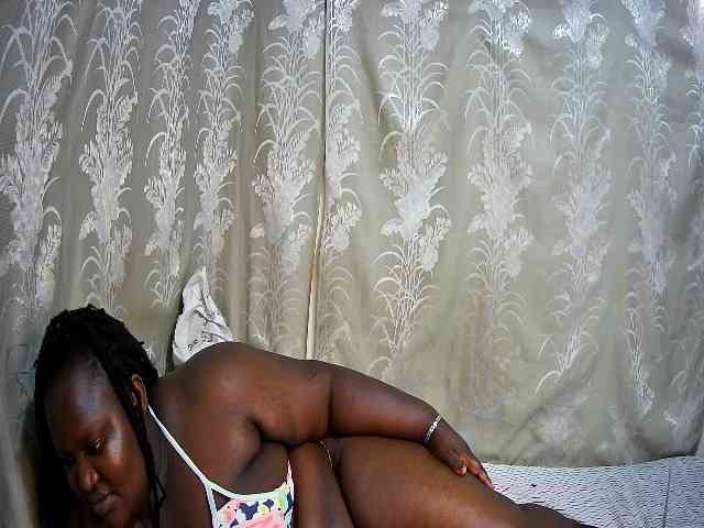 chubby-cherry webcam