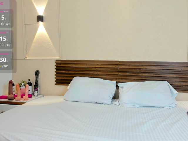 salome-diamond's BongaCams show and profile