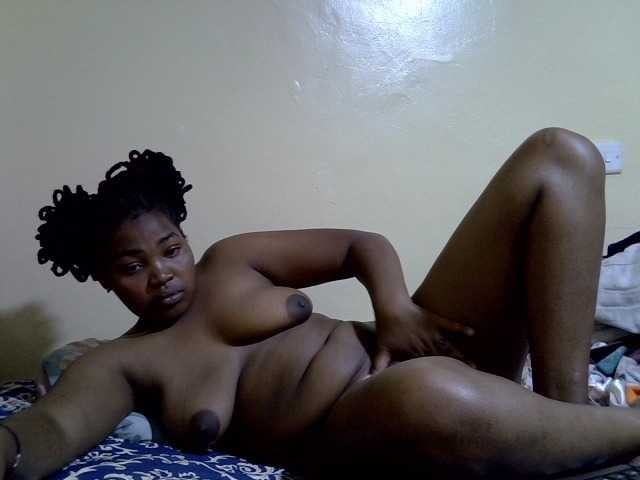 Honnyfuckinghot from BongaCams is Freechat