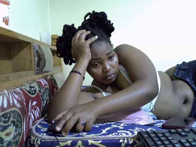 Honnyfuckinghot webcam