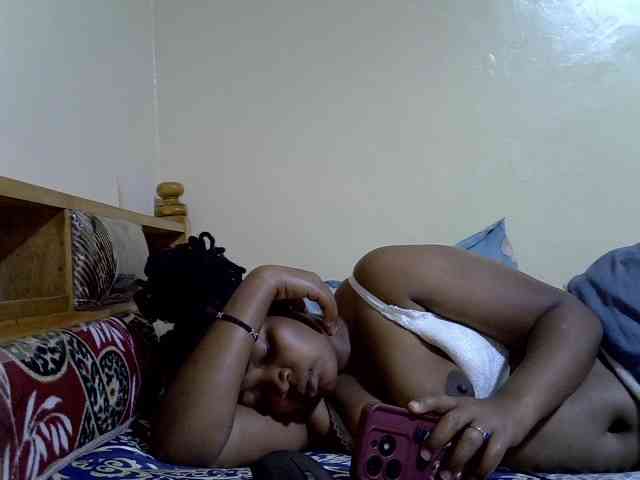 Honnyfuckinghot webcam