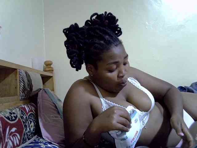 Honnyfuckinghot webcam