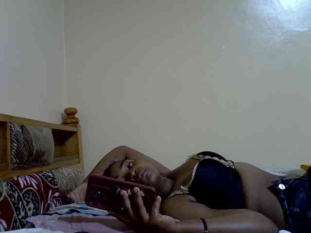 Honnyfuckinghot webcam