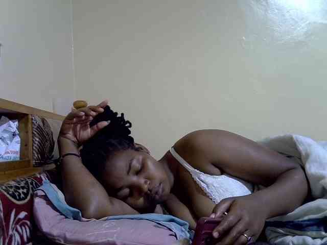 Honnyfuckinghot webcam