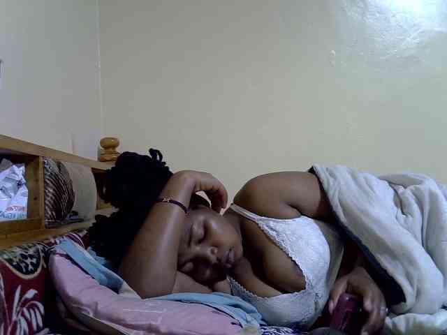 Honnyfuckinghot webcam