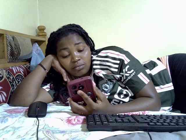 Honnyfuckinghot webcam