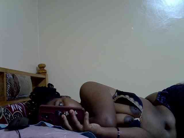 Honnyfuckinghot webcam