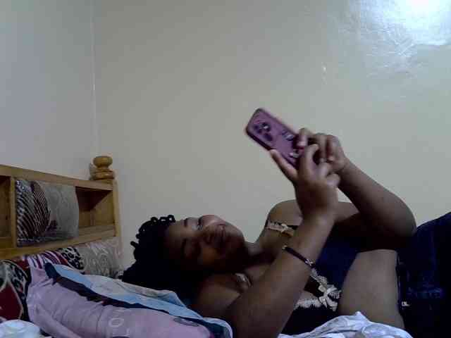 Honnyfuckinghot webcam