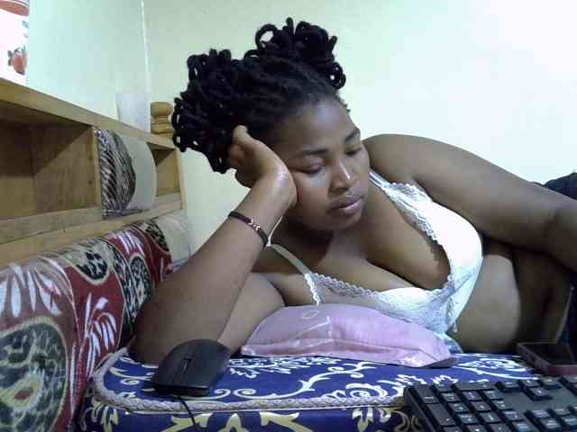 Honnyfuckinghot webcam