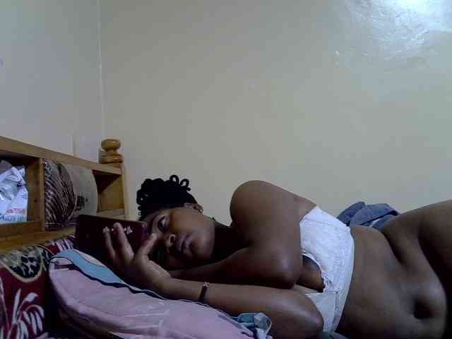 Honnyfuckinghot webcam