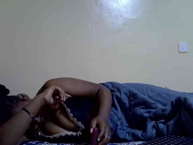 Honnyfuckinghot webcam