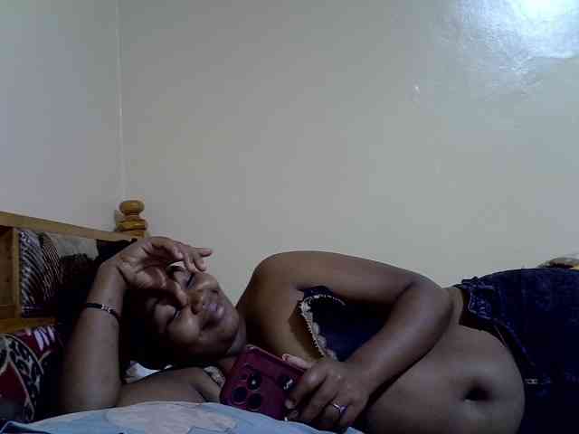 Honnyfuckinghot webcam