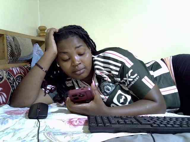 Honnyfuckinghot webcam