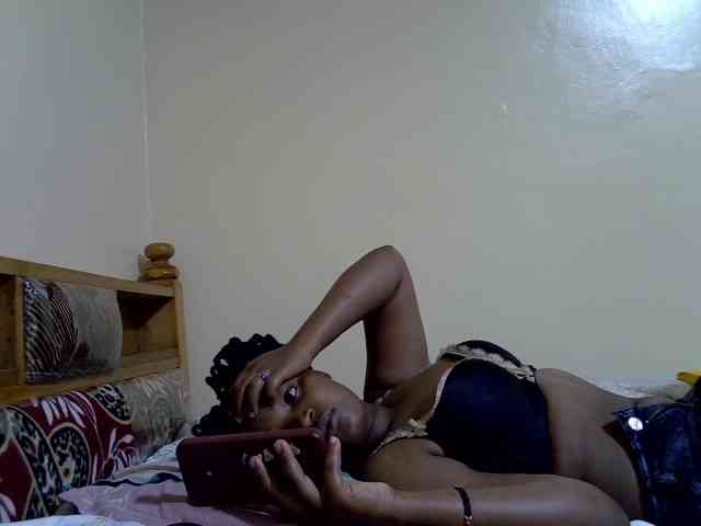 Honnyfuckinghot webcam